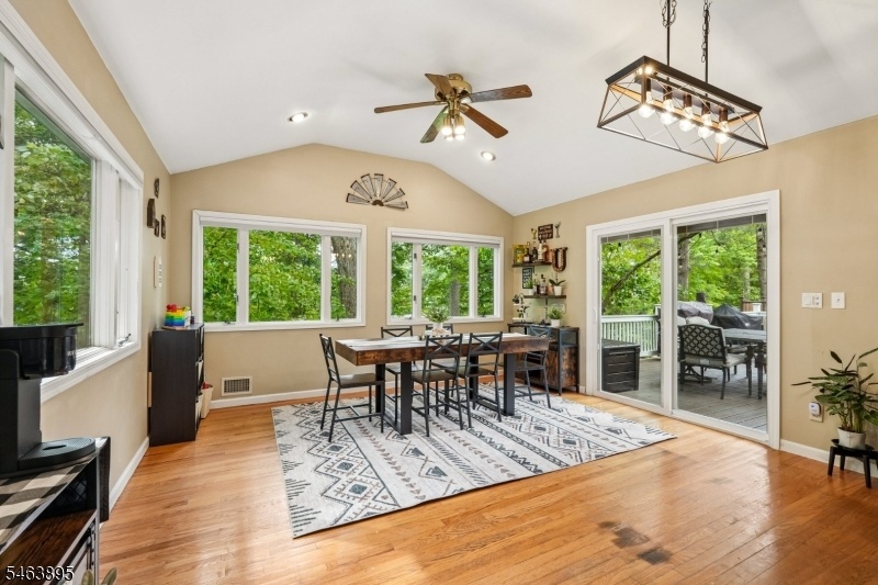 Dining Rm