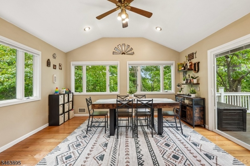 Dining Rm