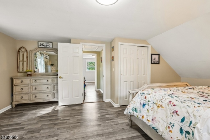 2nd floor bedroom