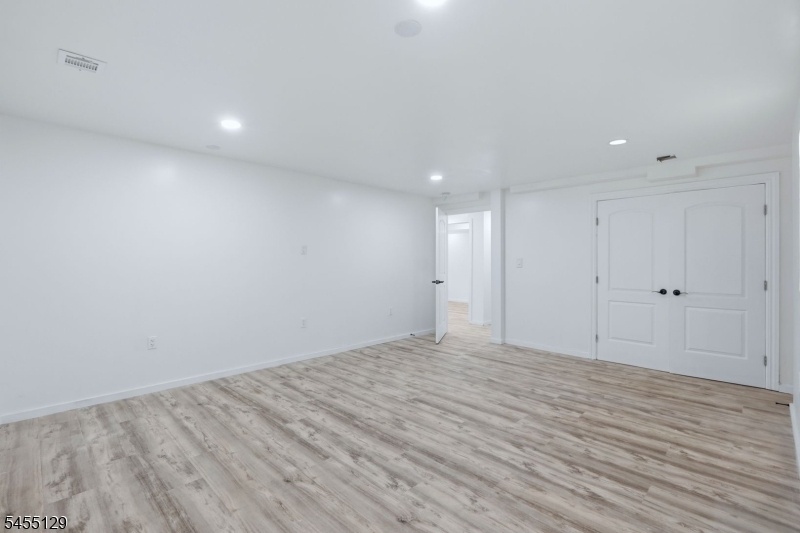 BASEMENT GYM