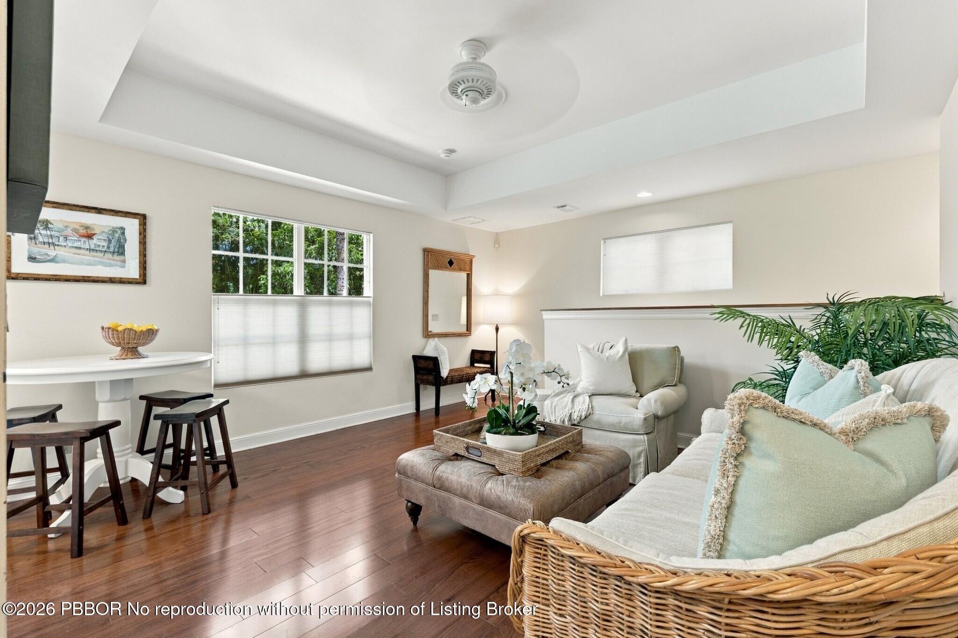 Guest House Living Area