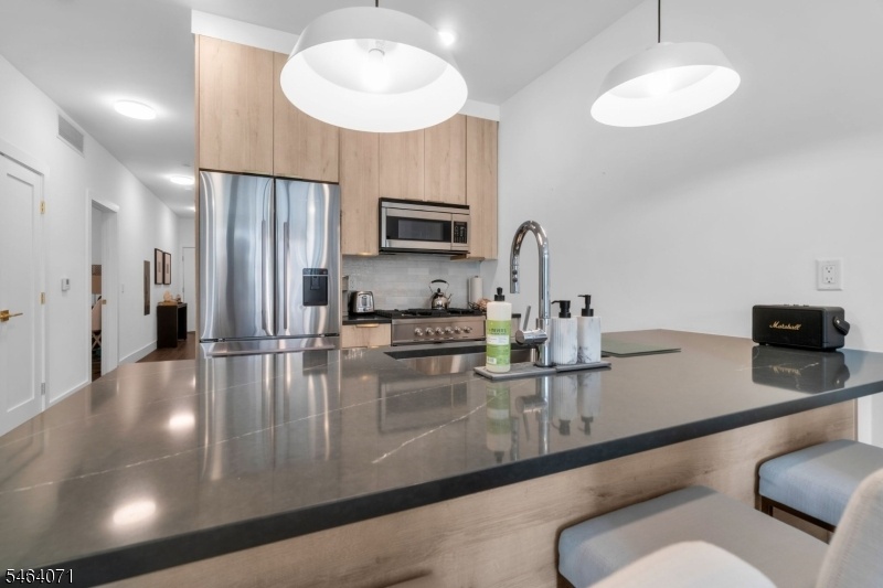 Breakfast Bar