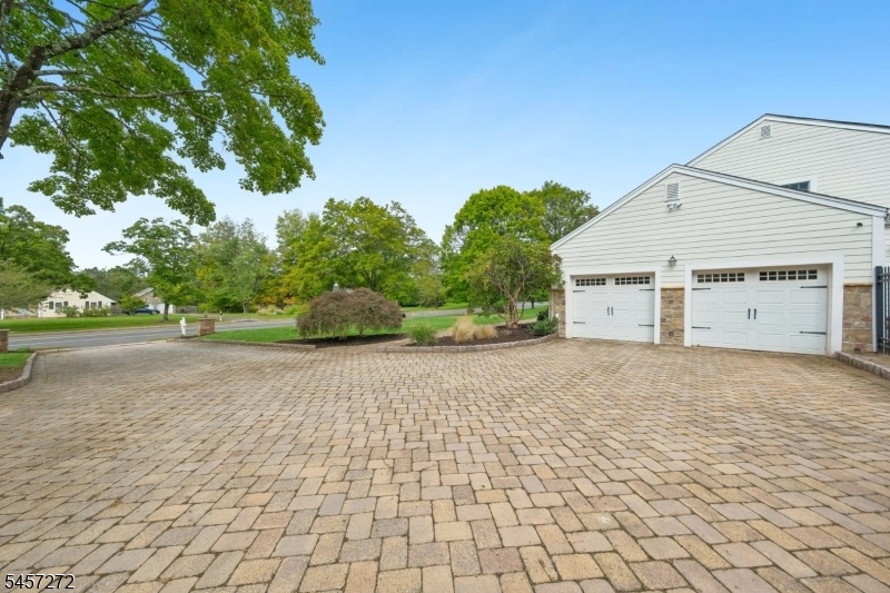 Paver driveway