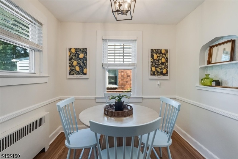 Breakfast Room
