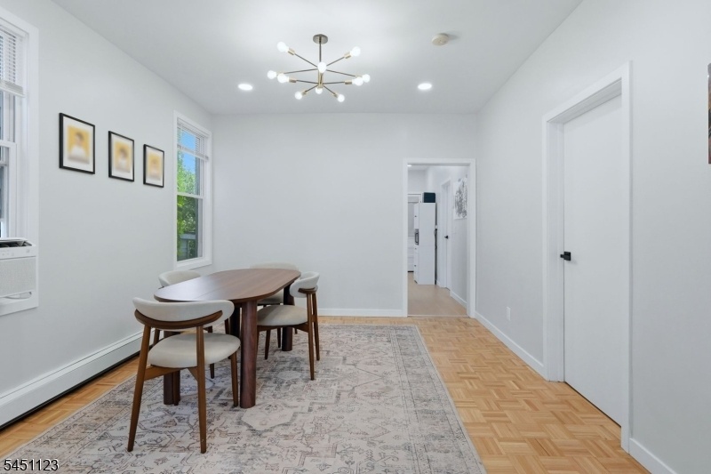 1st Fl Dining room
