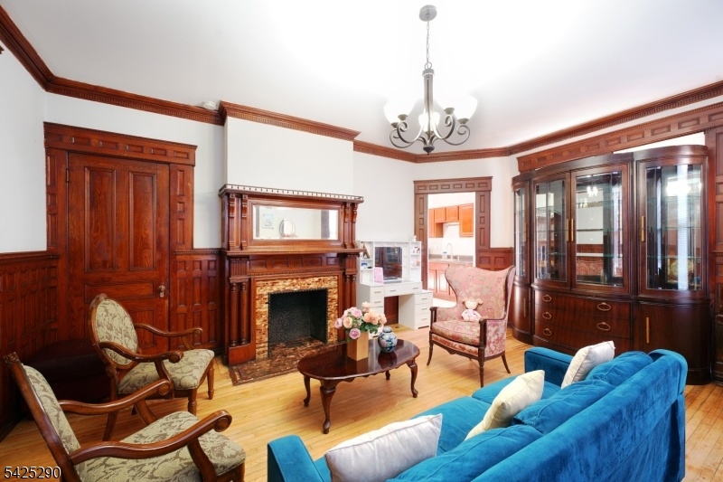 In-law suite living rm
