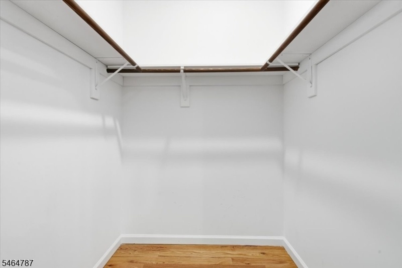 Bedroom 1 WIC