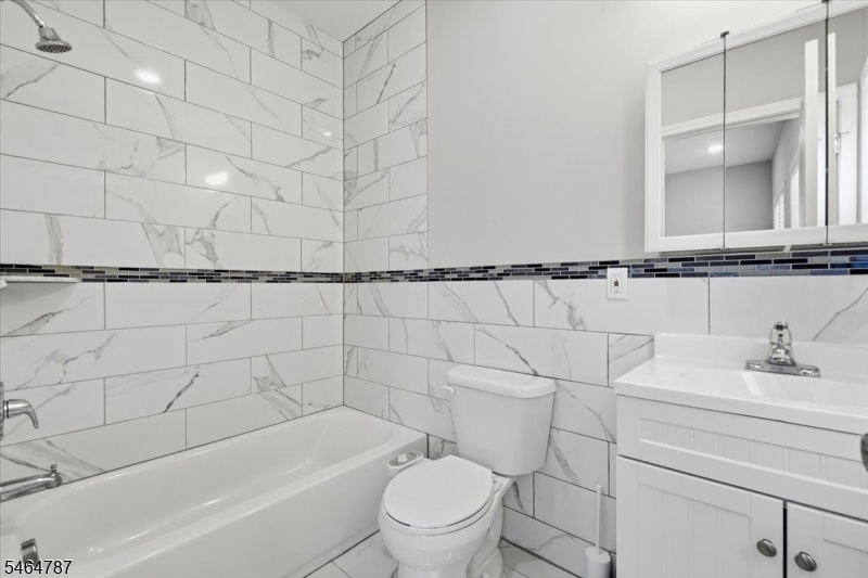 Bedroom 1 En Suite