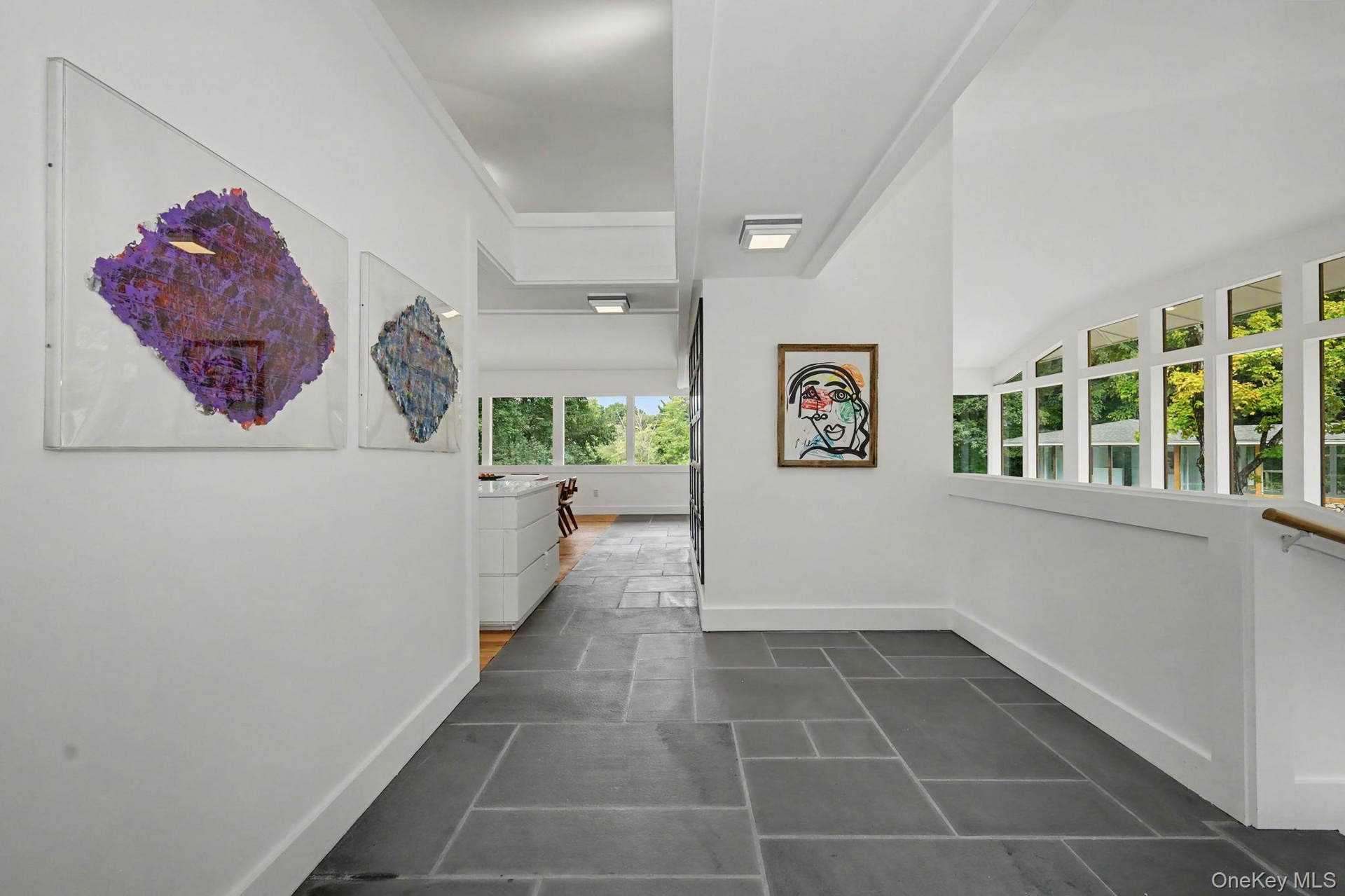 2nd Floor, Hallway