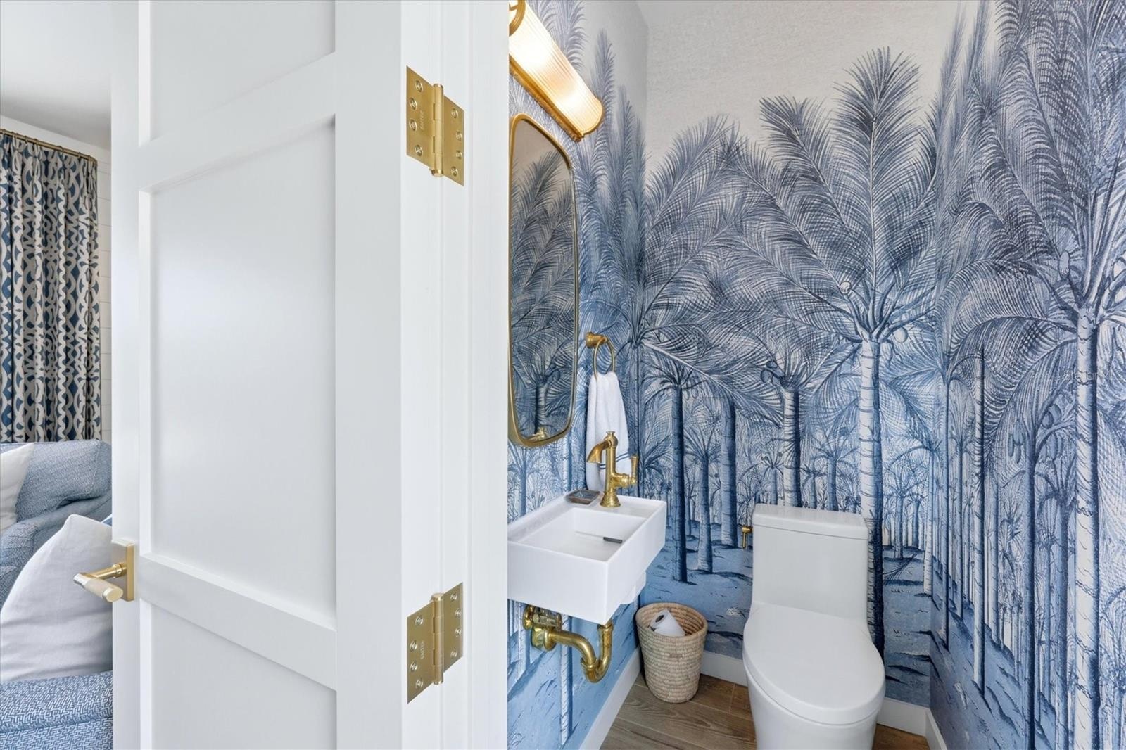 Powder/Half Bathroom (Living Room)
