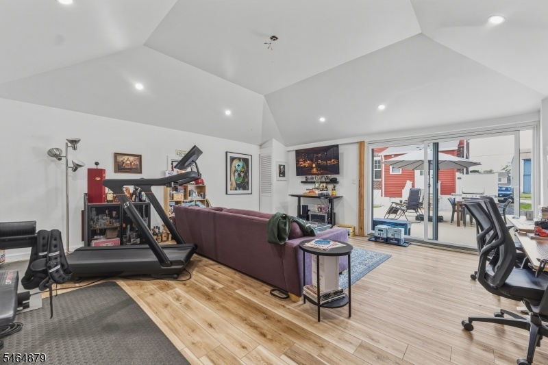 Bonus Room