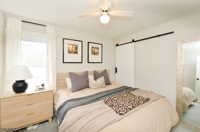 2nd floor bedroom