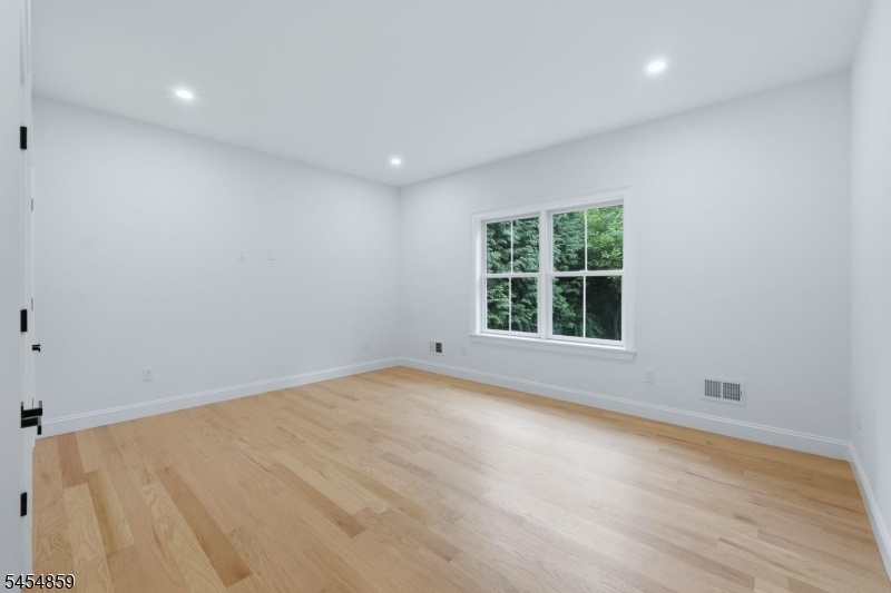 1st floor bedroom 1