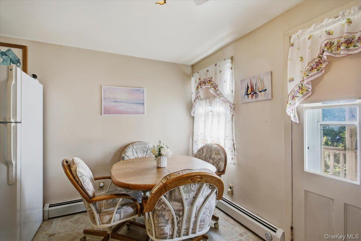 House #2 of 2 - 38 Wainwright Street - Dining area in kitchen