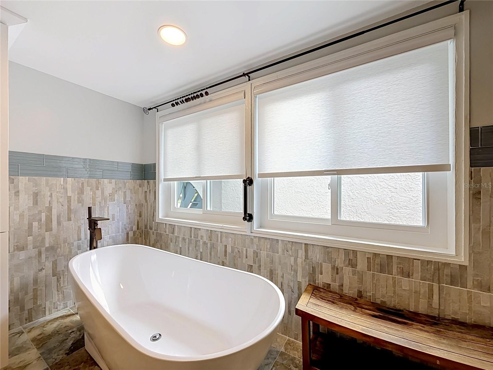 Primary En Suite