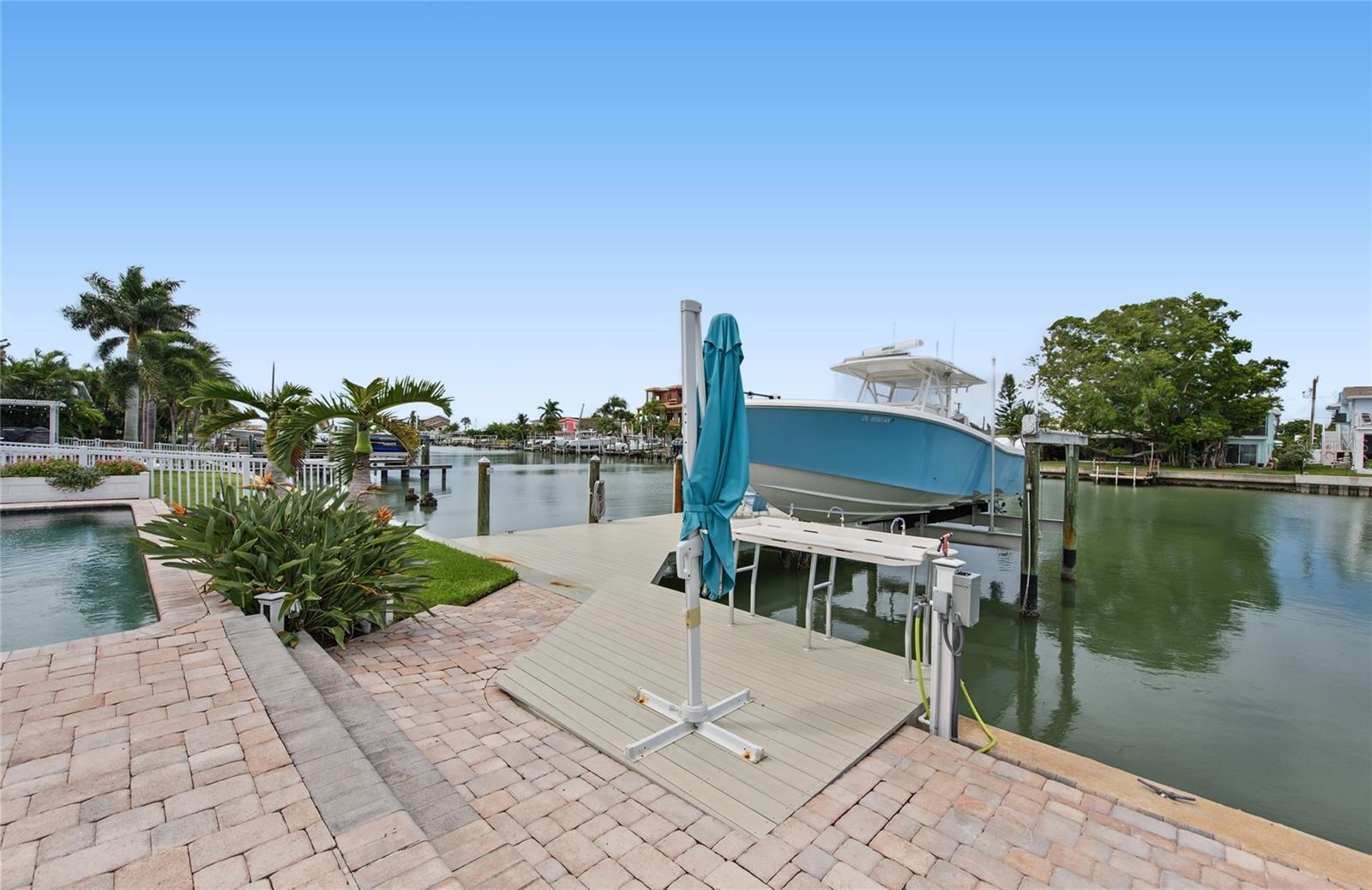 544 Lillian Drive, Madeira Beach