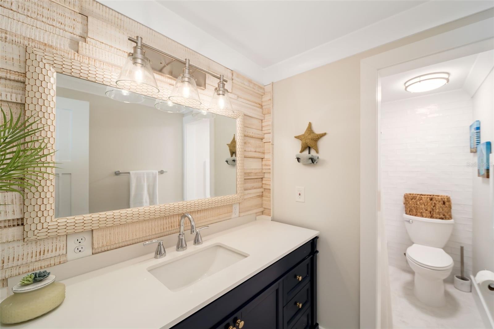 Full guest bath