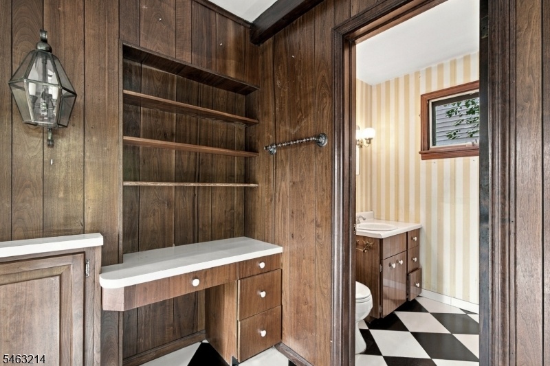 Desk area to Powder Room