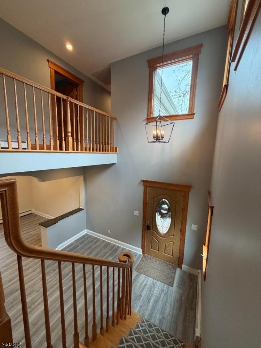 Foyer to 2nd level landing