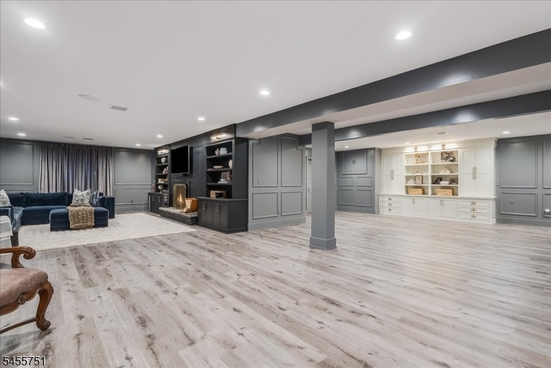 Rec/Game Room