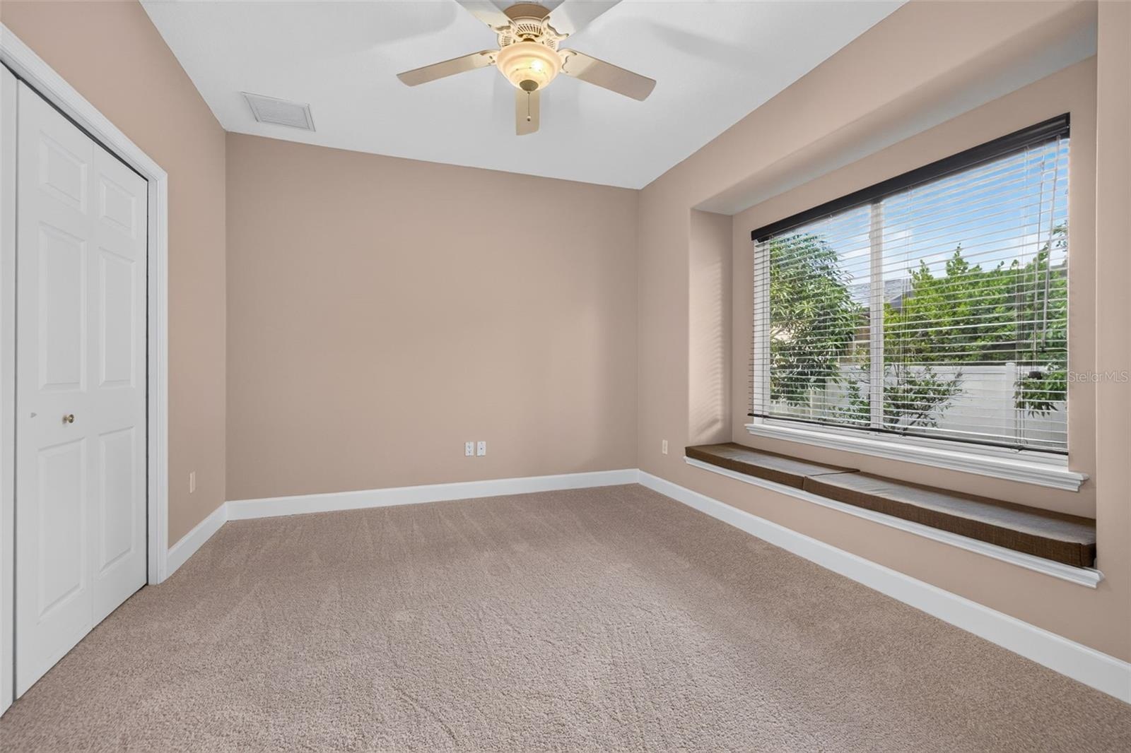 Private guest room