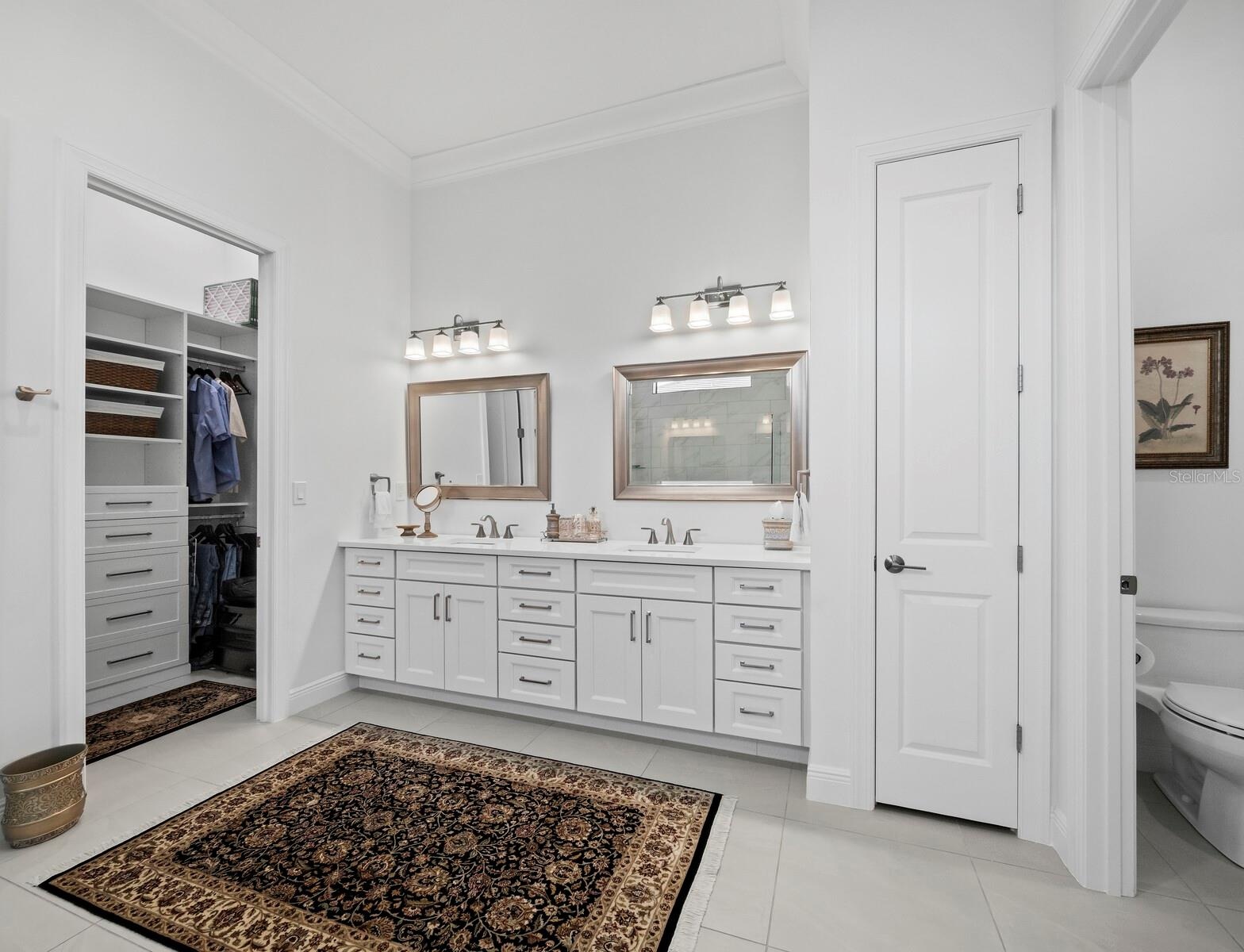 Dual Vainty with Separate Water Closet