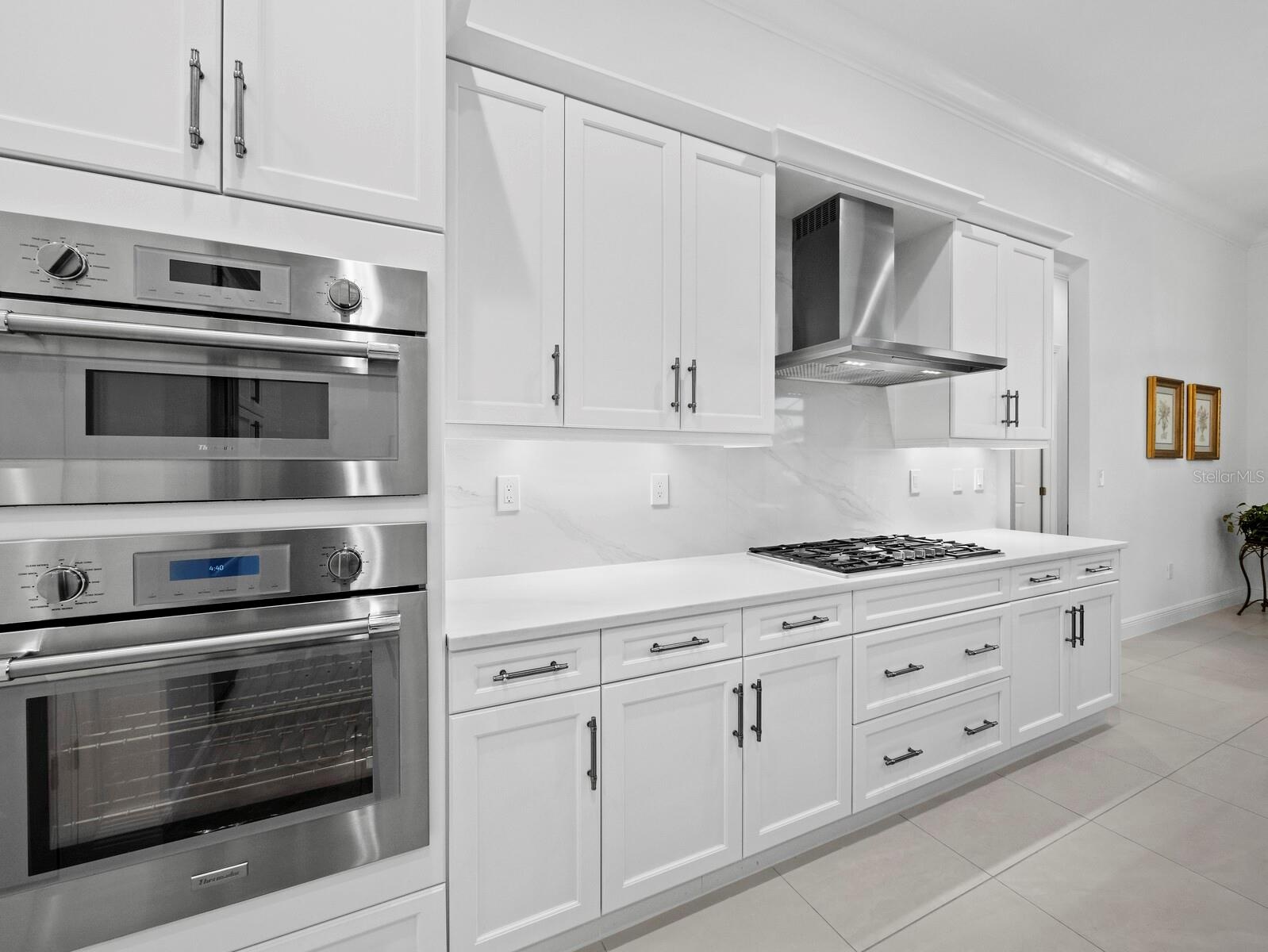 Gas Range with Built in Oven
