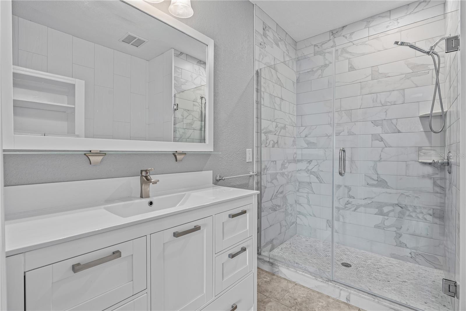 Primary Ensuite Bath