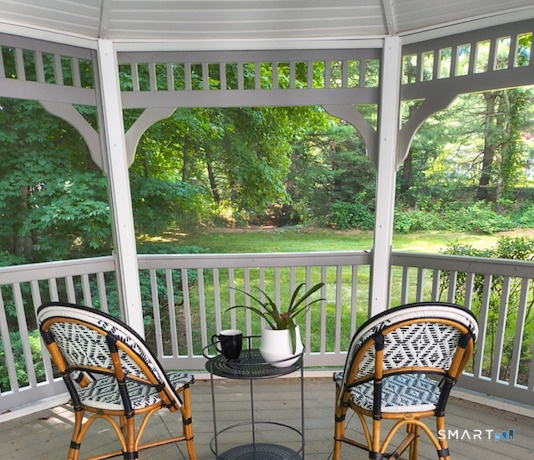 Screened Porch