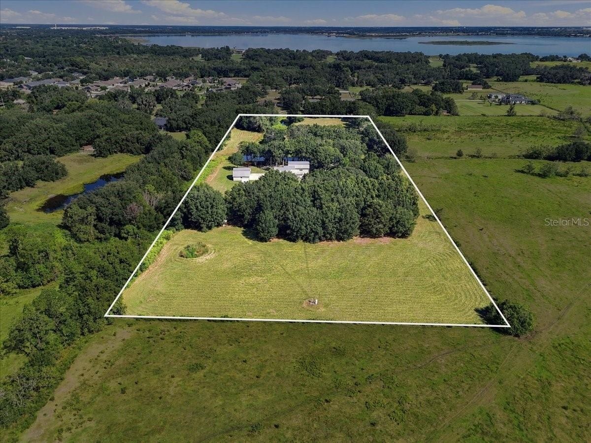 Land aerial