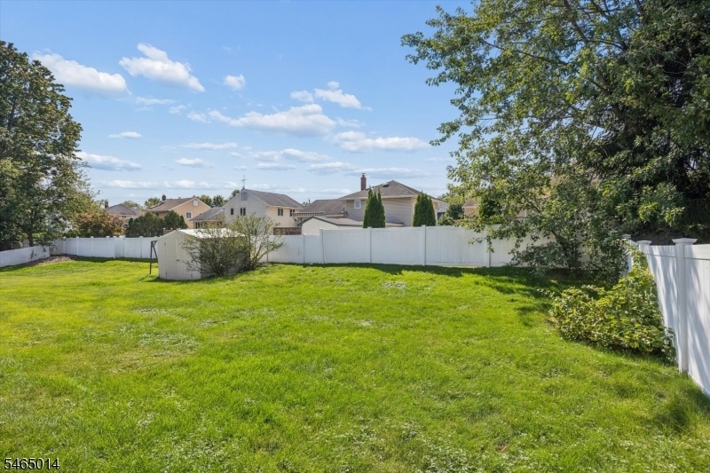 Fenced in Yard