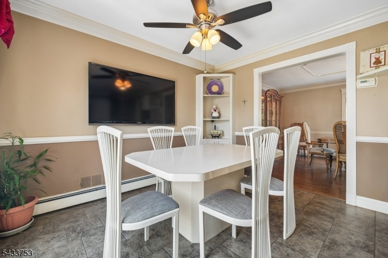 Kitchen 4