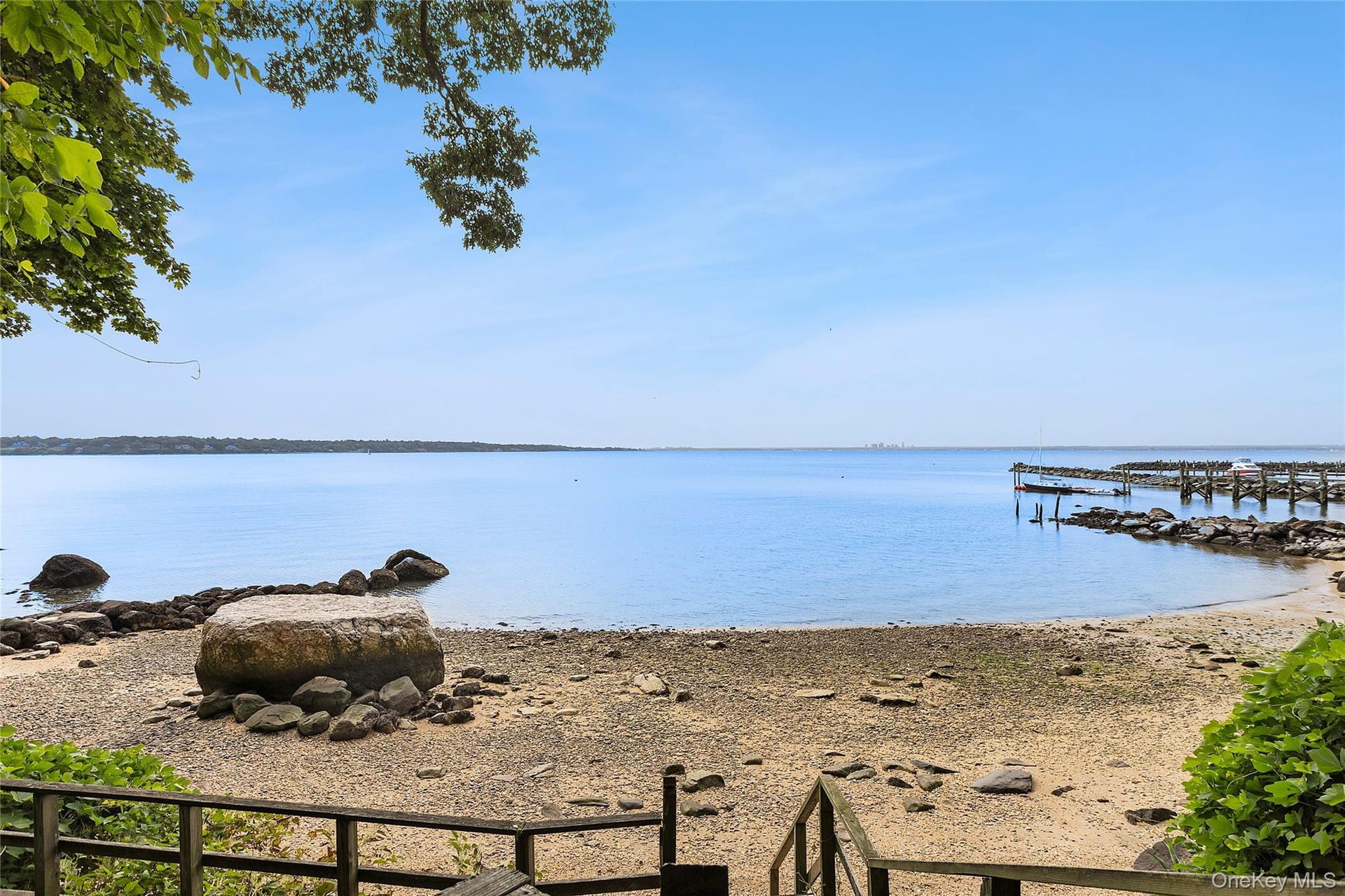 Red Spring Manor Beach