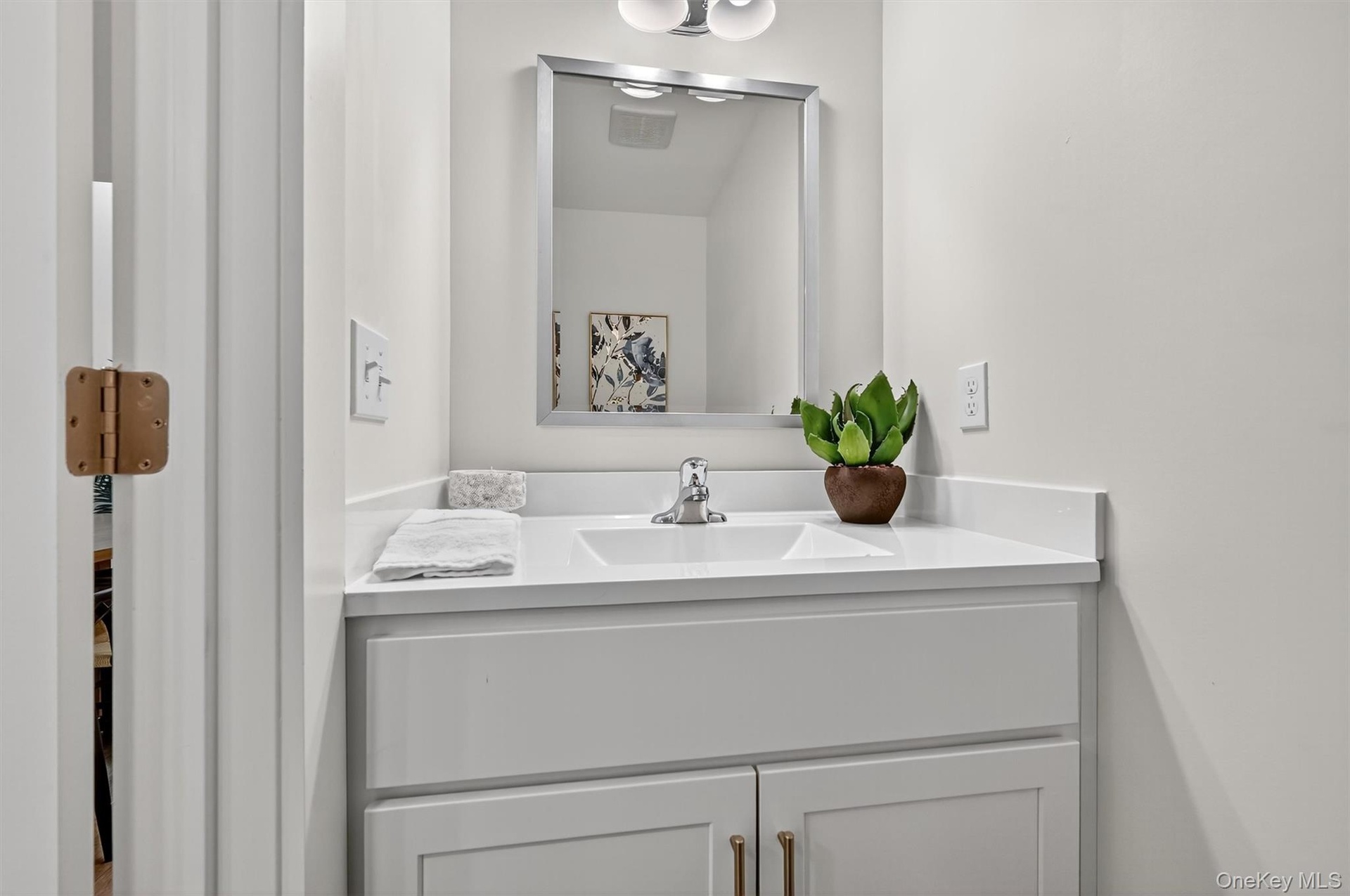Powder room