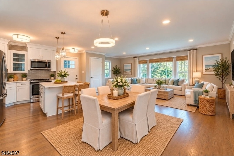 Virtually Staged Dining/Living