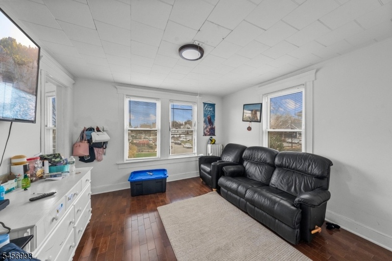 SECOND FLOOR LIVING ROOM