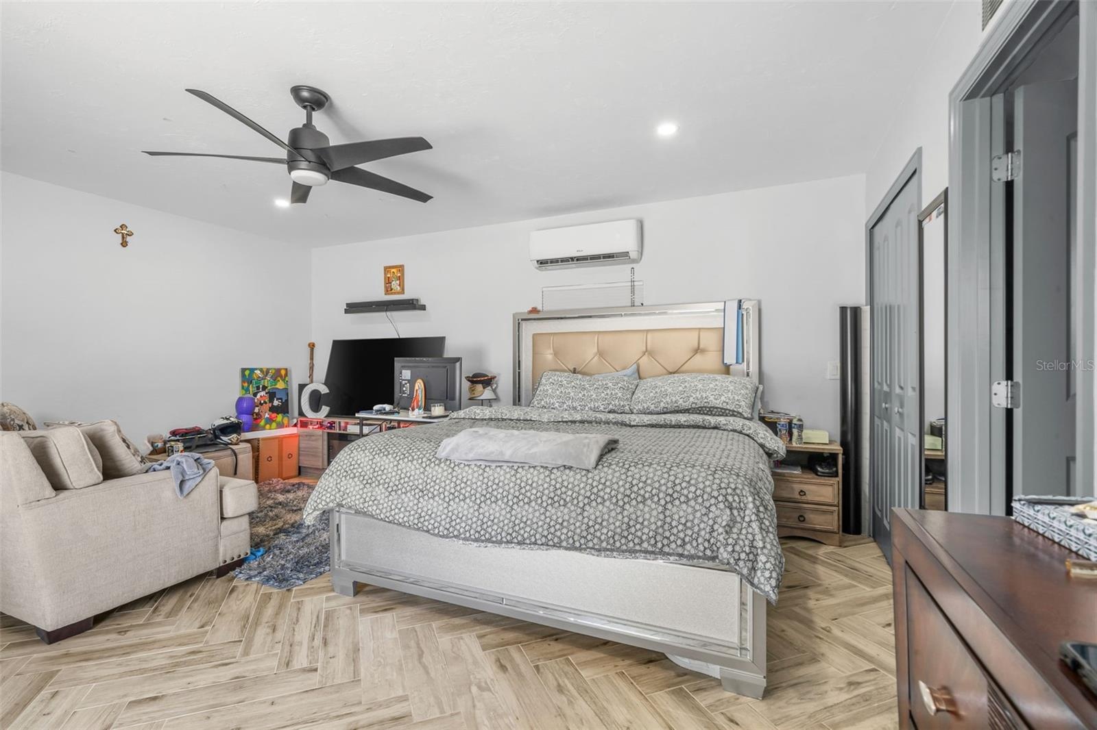 CASITA BEDROOM