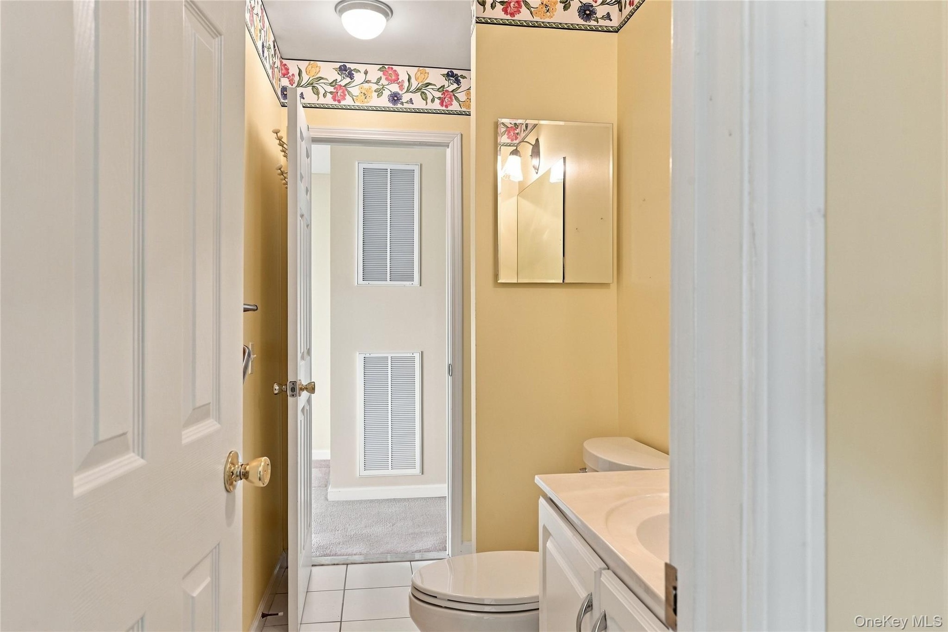 Guest Bathroom,