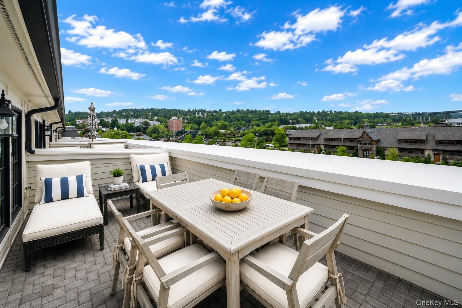 Deck also offers views eastward that can see for miles over beautiful Tarrytown