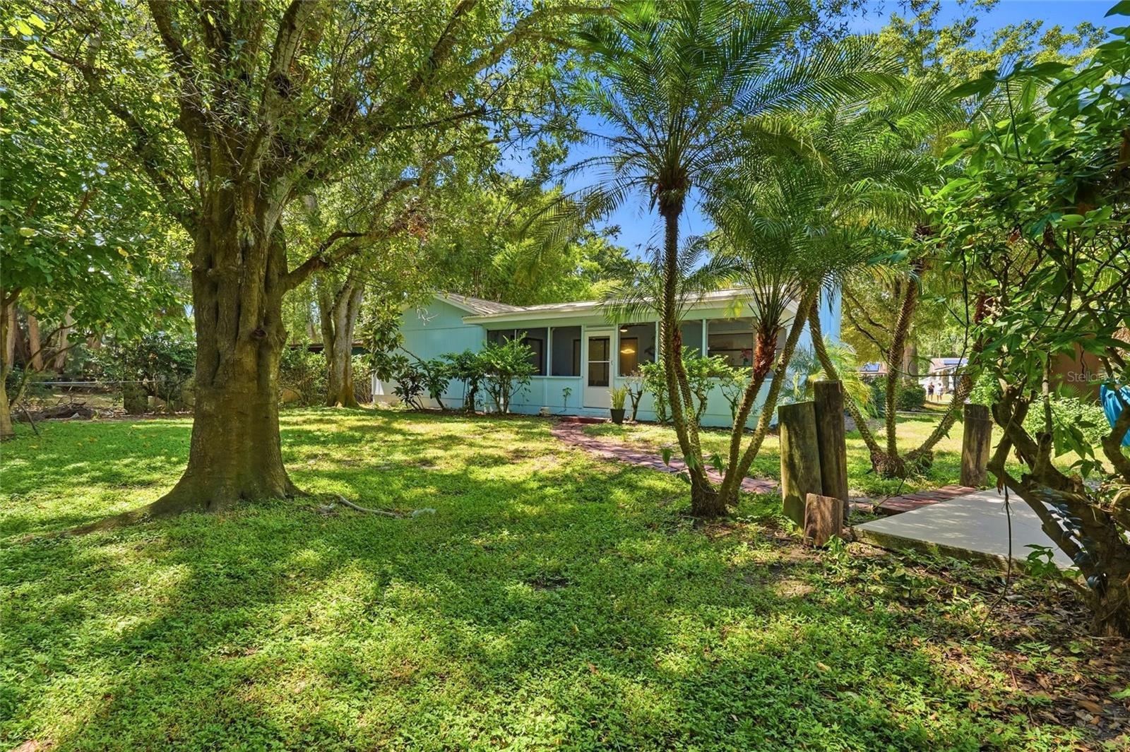 Lush, Tropical Landscaping Provides a Serene and Peaceful Setting!