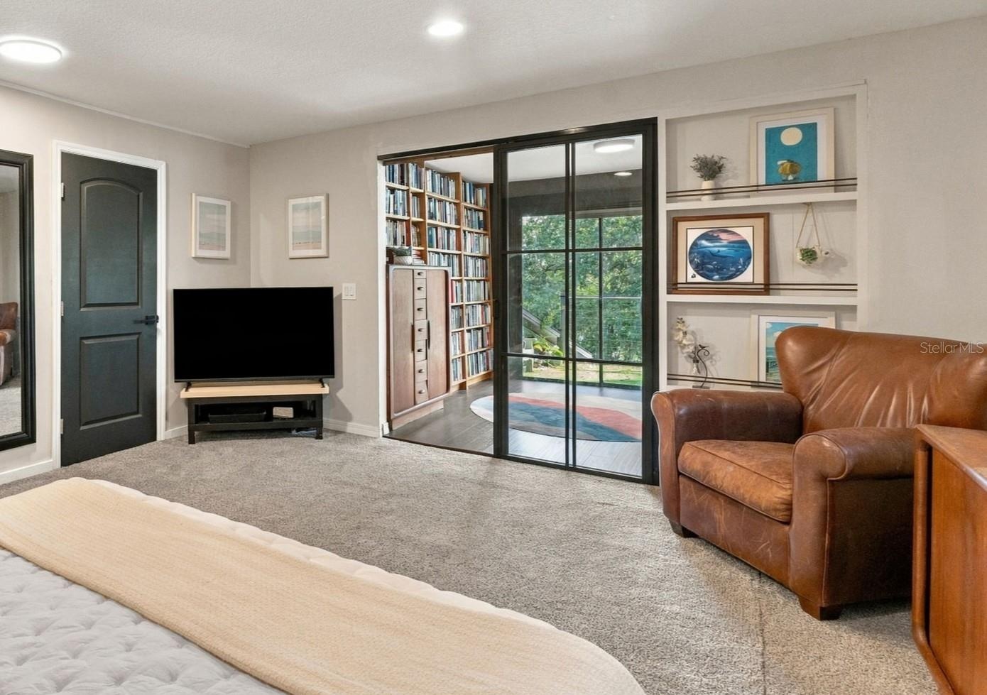 glass doors to en-suite office