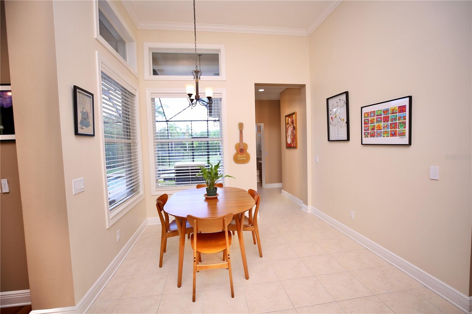 Kitchen Dinette