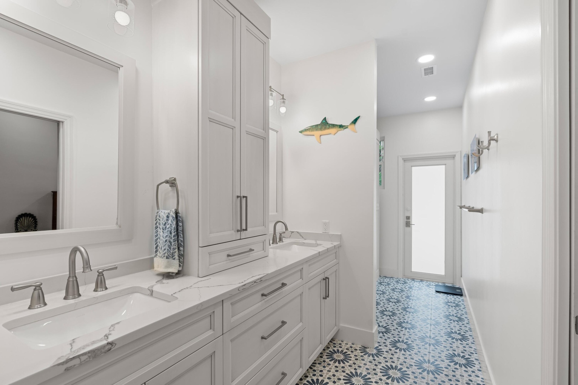 Primary suite cabana bath door