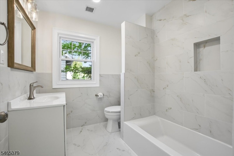 Full Bath