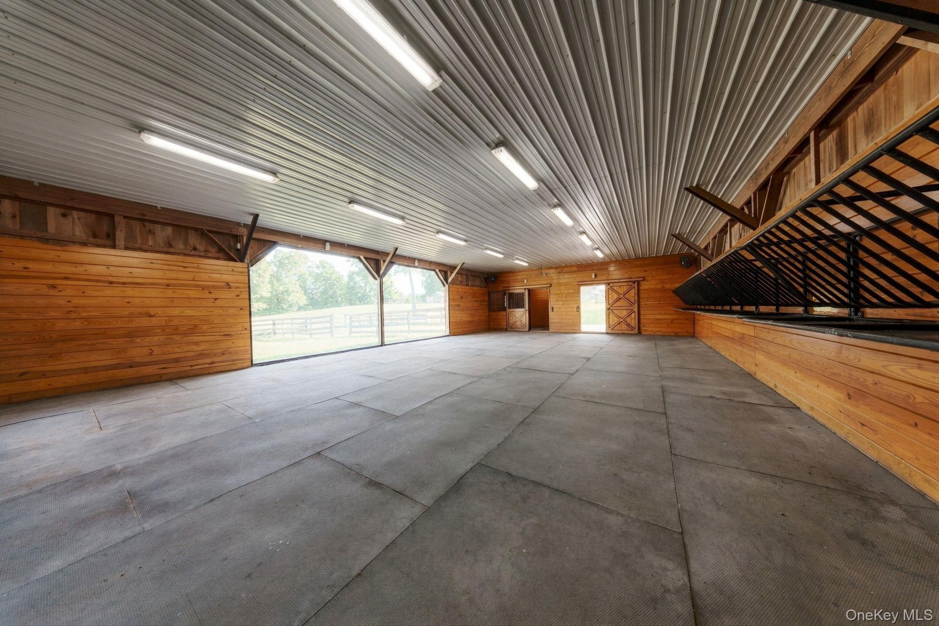 Loafing Shed