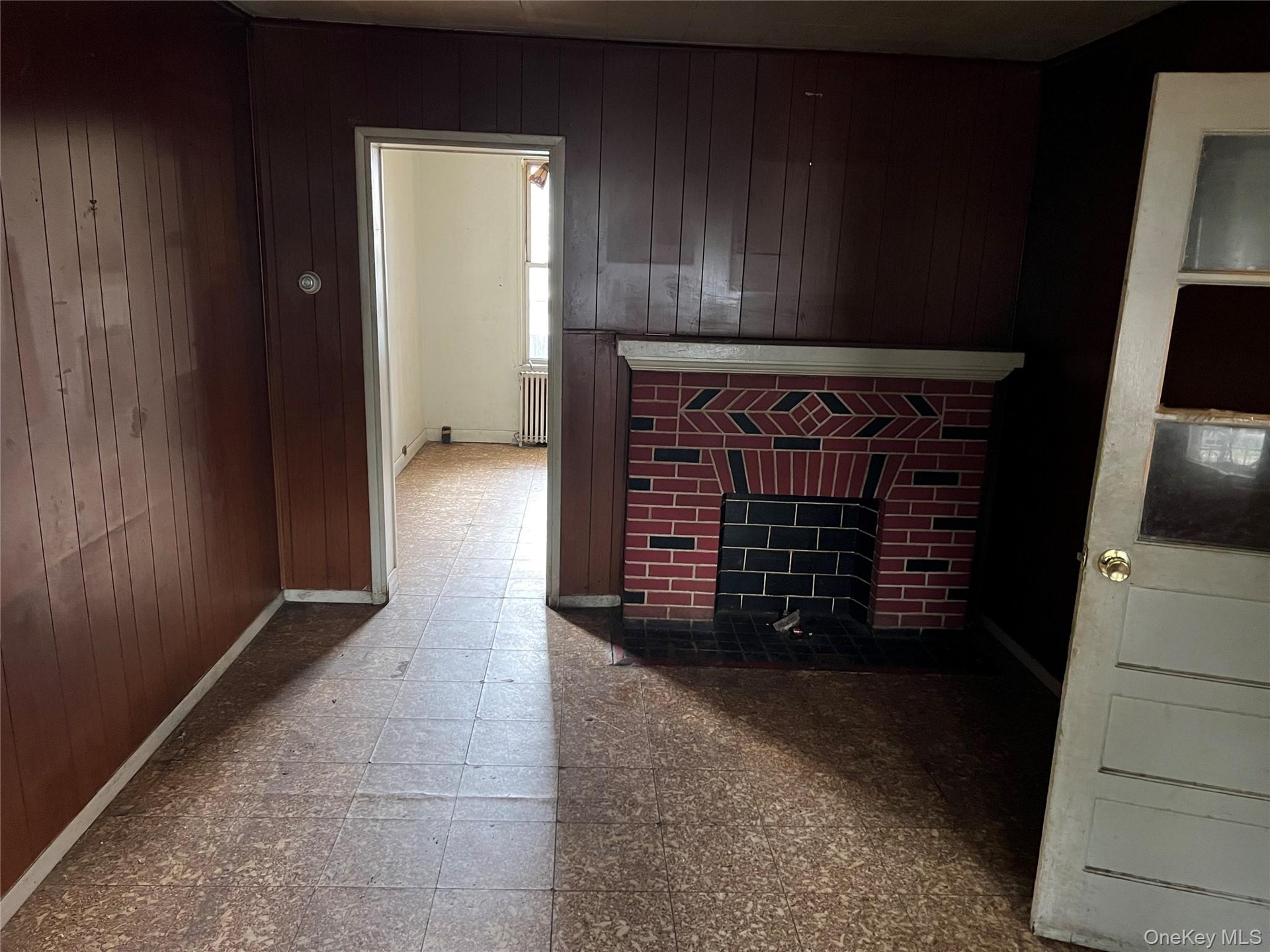 Fireplace maybe not working.