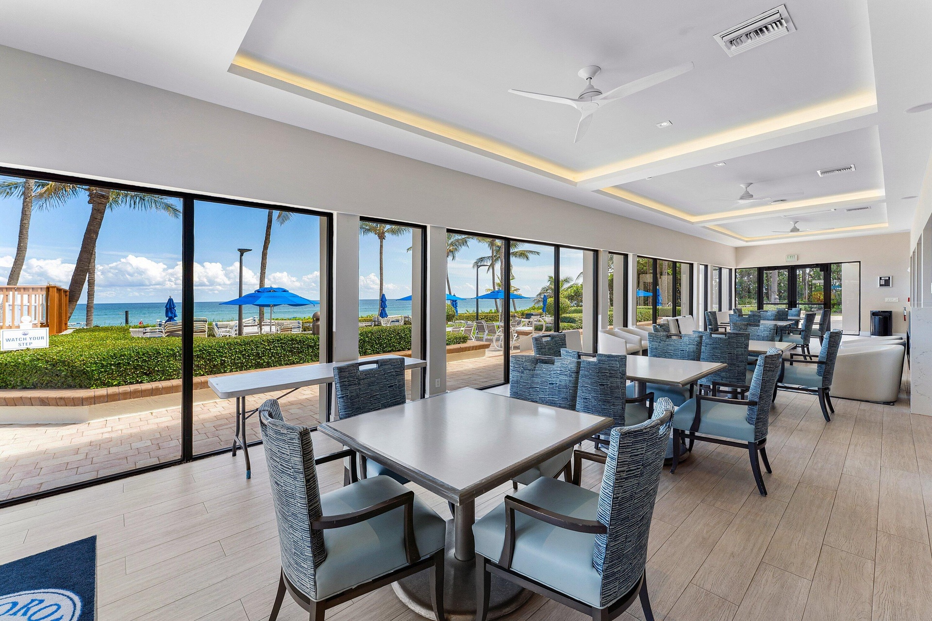 The Beach Club - Card Room