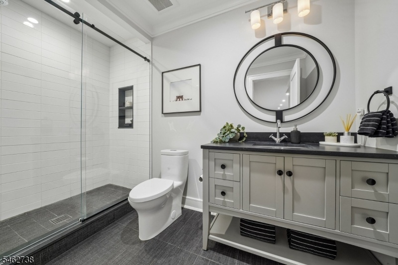Fabulous Short Hills Colonial