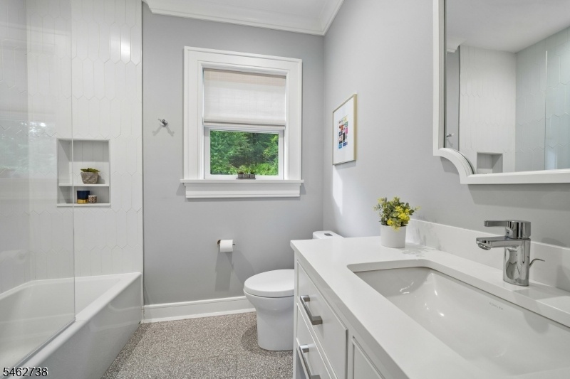 Fabulous Short Hills Colonial