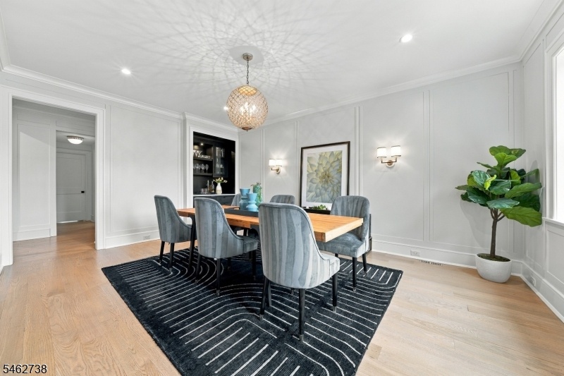 Fabulous Short Hills Colonial